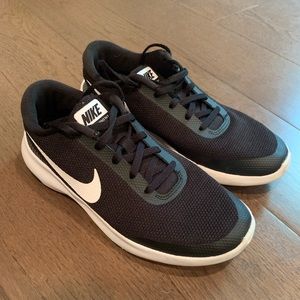 Nike Flex Running Sneakers